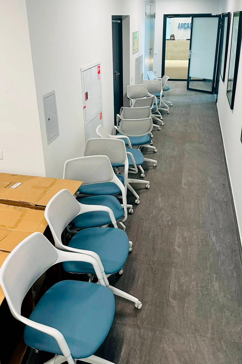 Офисное кресло RV DESIGN Scroll (HY-813D) фото в интерьере 1